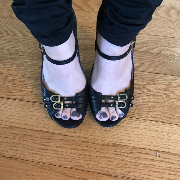 Jimmy Choo Black Peep Toe Buckle Pumps sz 40 - Picture 6 of 7